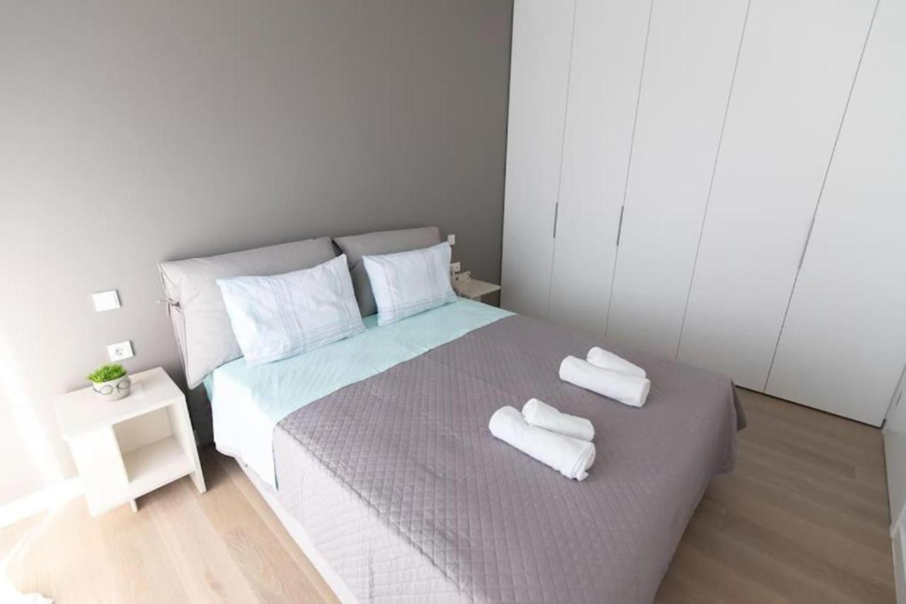 Bright Apartment In The New Building Athena Bagian luar foto